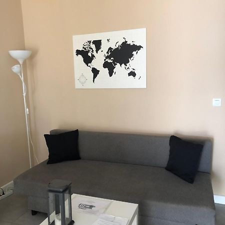 Damas 3 Apartment Caceres Bagian luar foto
