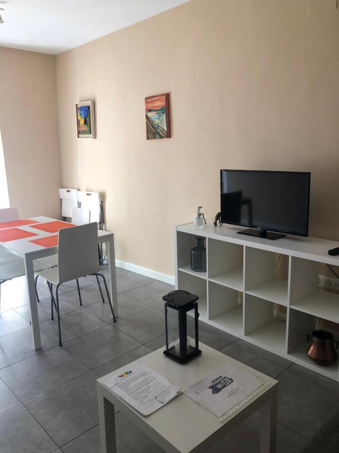 Damas 3 Apartment Caceres Bagian luar foto